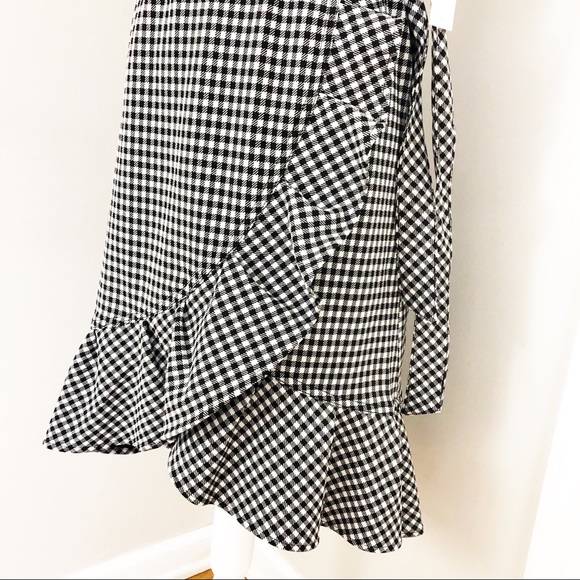 Calvin Klein Gingham Ruffle Dress - Picture 4 of 8